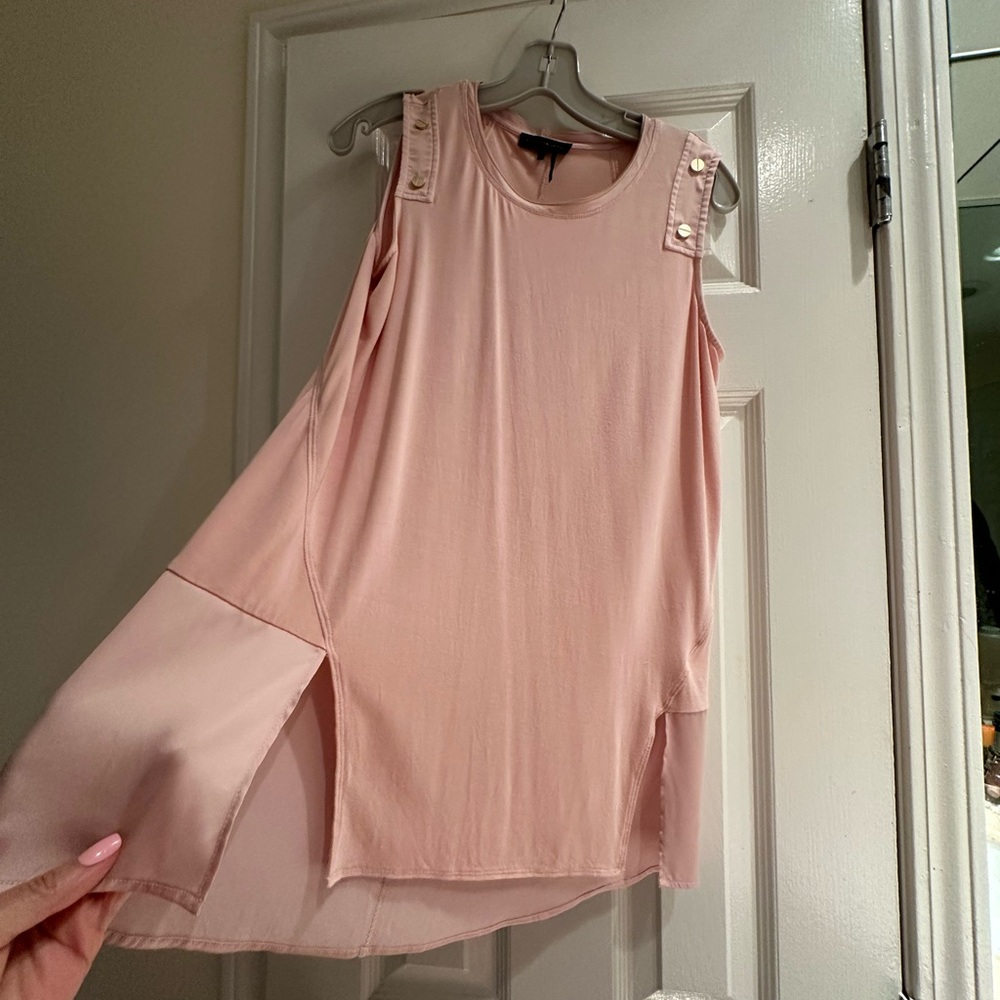 Donna Karan Light Pink Sleeveless Top
